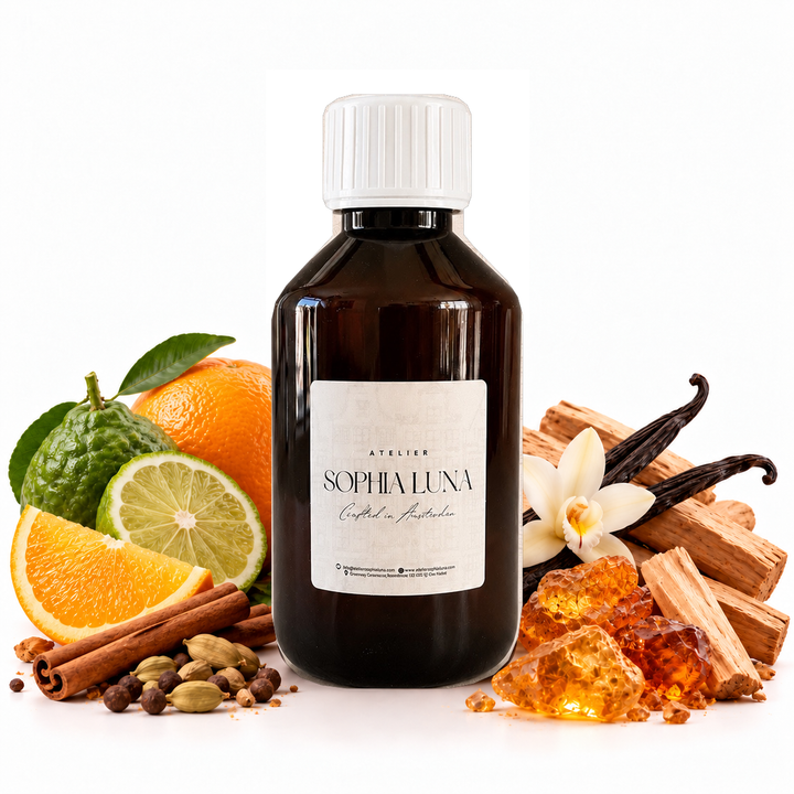 Amber Lumière geurolie 250 ml van Atelier Sophia Luna voor aromadiffusers