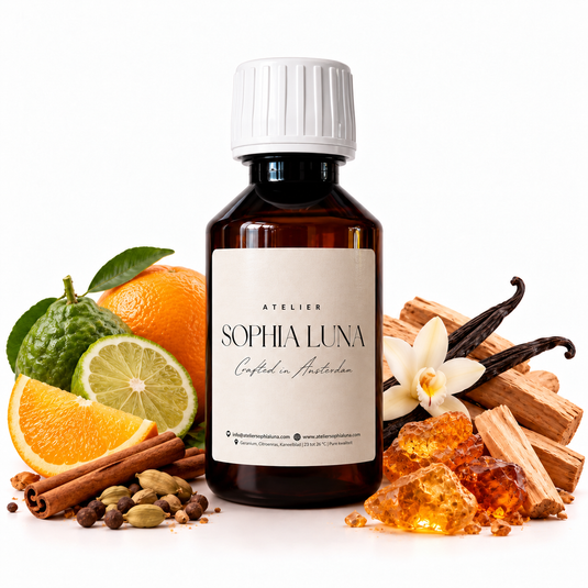 100 ml geurolie Amber Lumière van Atelier Sophia Luna, voor aroma diffuser.
