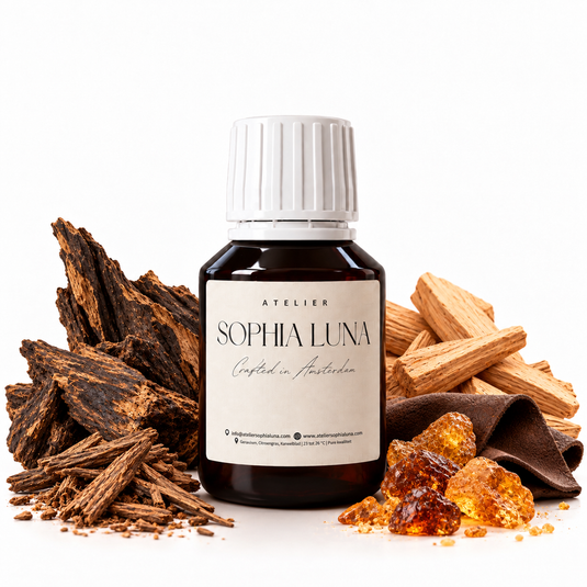Geurolie Royal Sandalwood Oudh van Atelier Sophia Luna, voor aroma diffuser.
